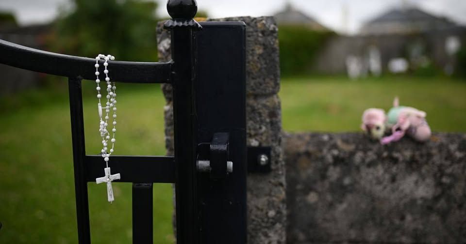 Graham and Karolina signing